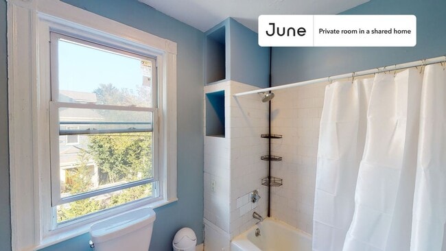 Building Photo - Room in Shared 6 bed/2 bath home in Brighton