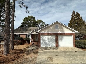 Building Photo - 728 Bent Creek Dr