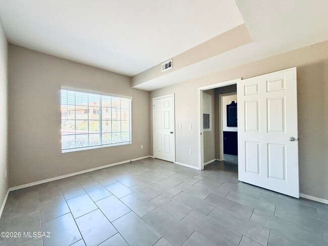 Building Photo - 1500 E Pusch Wilderness Dr