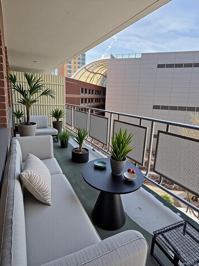 Building Photo - 61-25 97th St