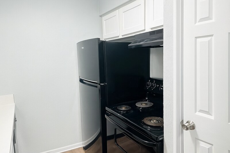 Building Photo - 301 Tri City Beach Rd