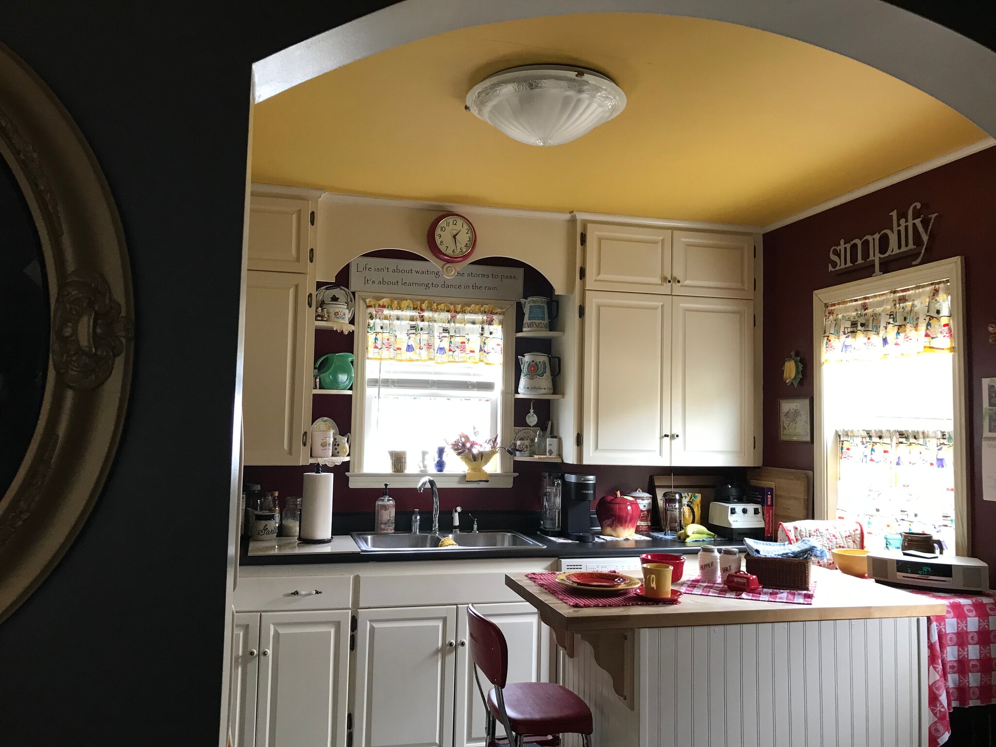 Kitchen - 124 Spruce St