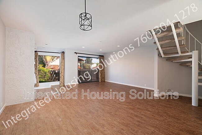 Building Photo - 1915 Estrella De Mar Ct