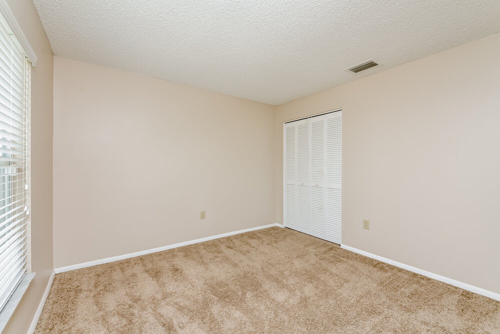 Building Photo - 13203 Pine Creek Cir