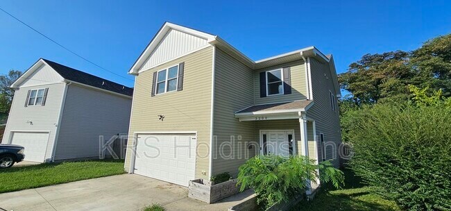Building Photo - 3200 Armistead Dr