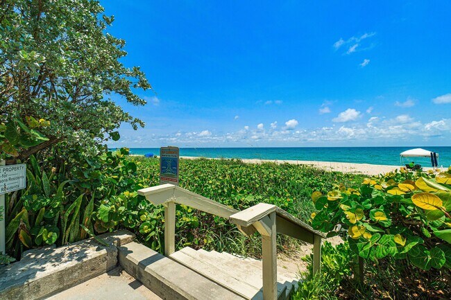 Building Photo - 2784 S Ocean Blvd