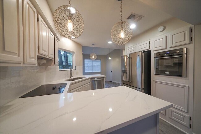Building Photo - 5407 Oakhaven Ln