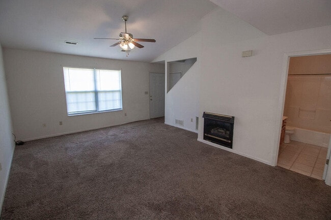 Building Photo - 1415 N Frideriki Dr