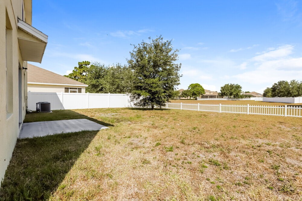 Building Photo - 4011 Bramblewood Loop