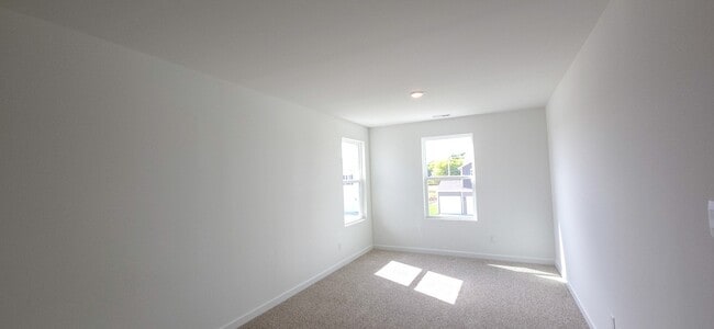 Building Photo - 4113 Viceroy St