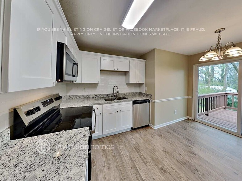 Building Photo - 2690 Big Oaks Dr