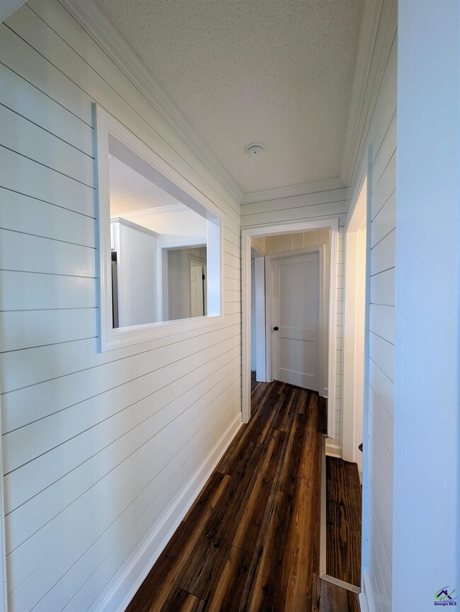 Building Photo - 1108 Washington St