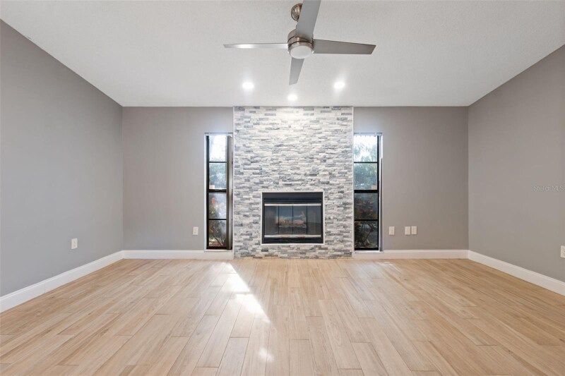 Building Photo - 6307 Shane Ln