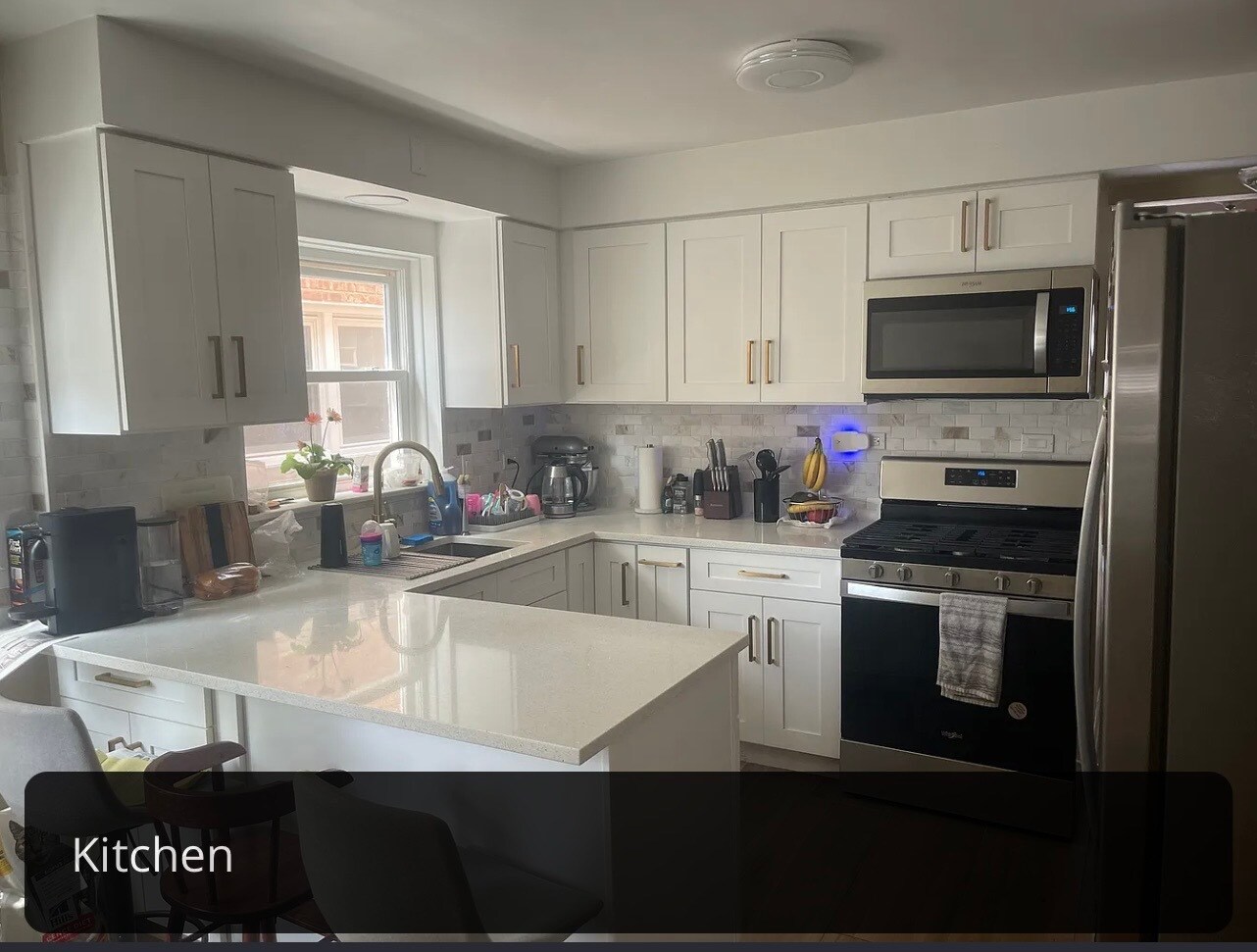 Building Photo - 8239 W Irving Park Rd