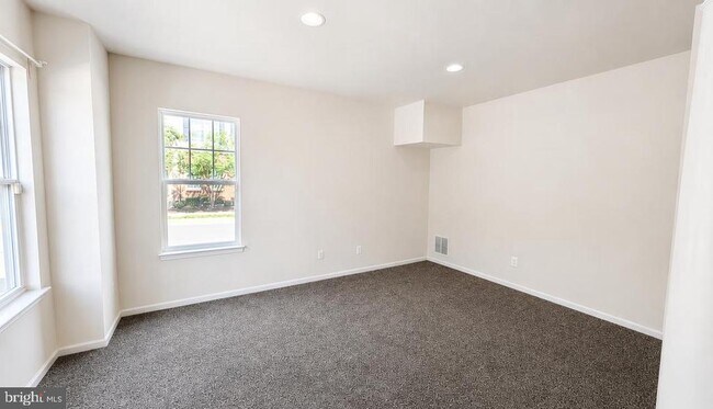 Building Photo - 25556 Palenza Terrace