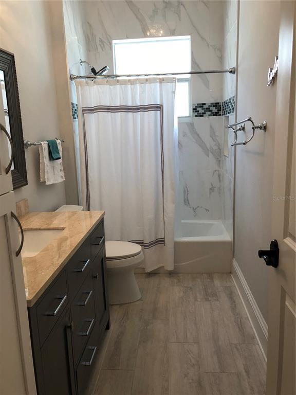 Building Photo - 4019 W El Prado Blvd