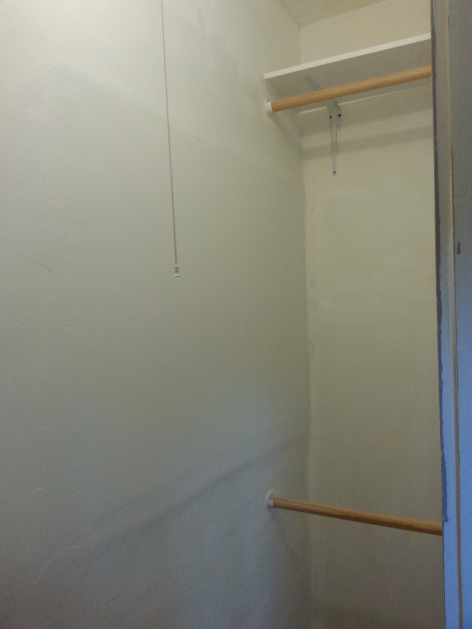 Building Photo - 1361-1363 N Hawley Rd