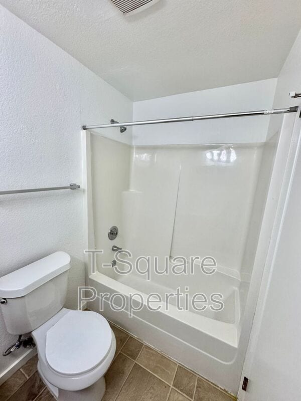 Building Photo - 2720 204th St SW