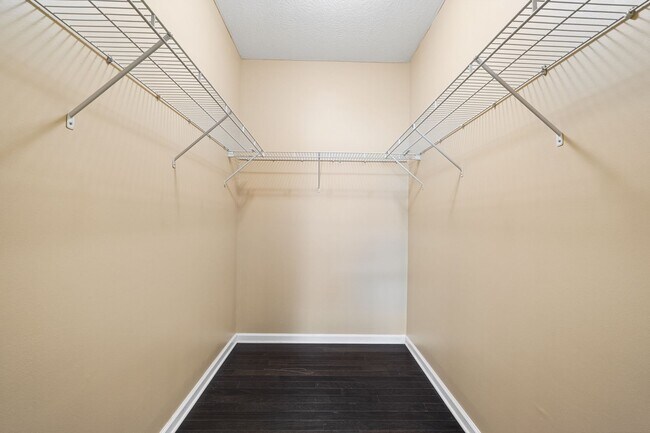 Building Photo - 3842 Carberry Dr