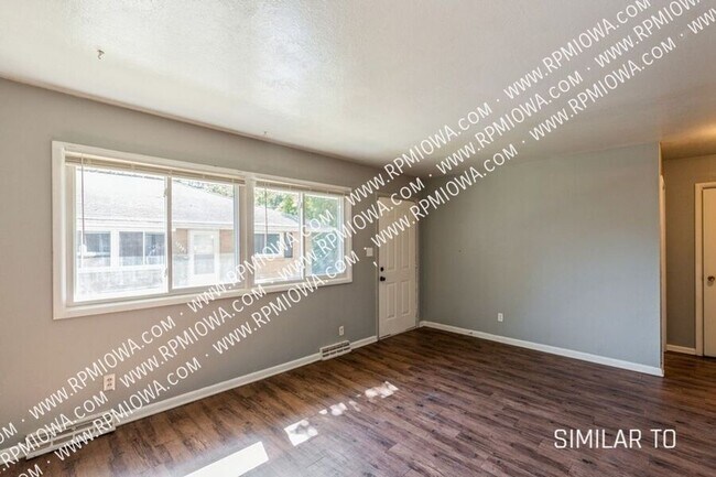 Building Photo - 3422 SW 8th St