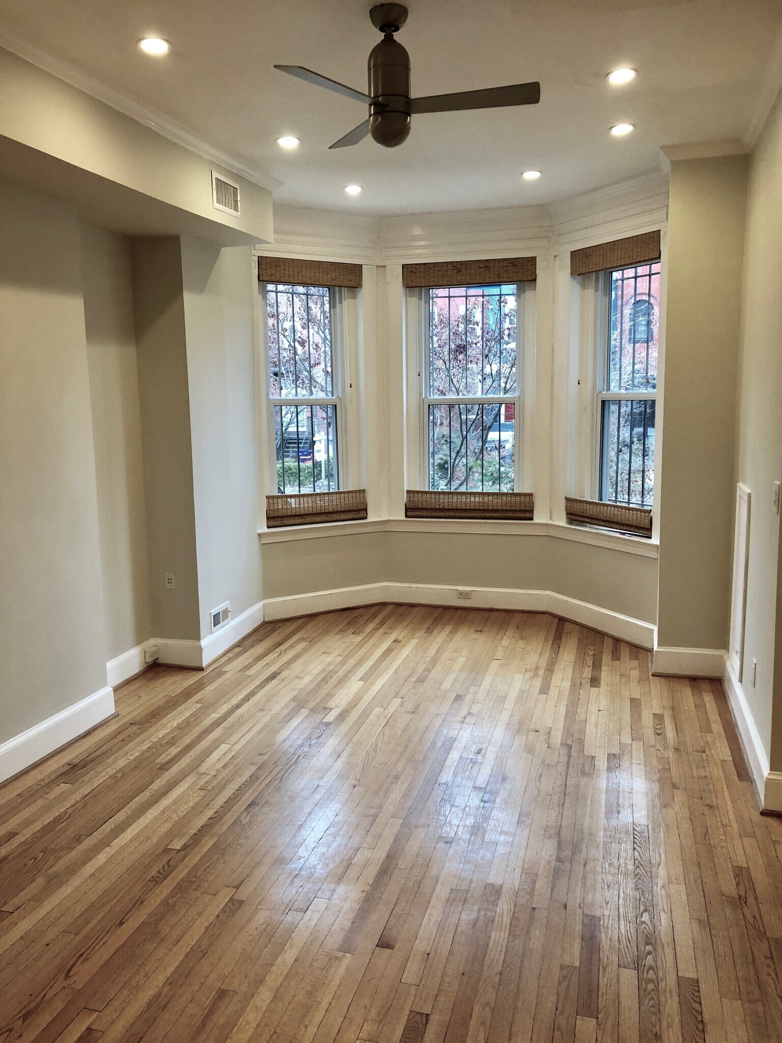 Building Photo - 1306 Fairmont St NW