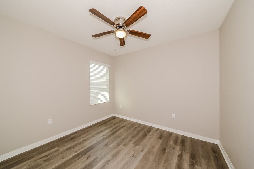 Building Photo - 10126 Geese Trail Cir