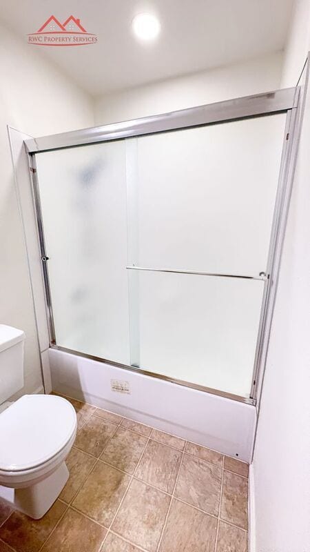 Building Photo - 5457 E Knoll Dr