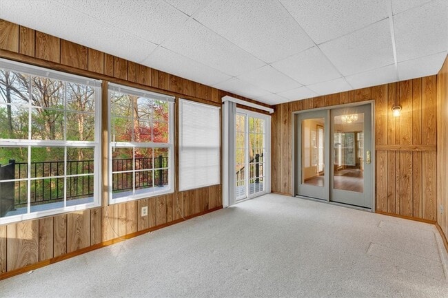 Building Photo - 69 Walney Dr