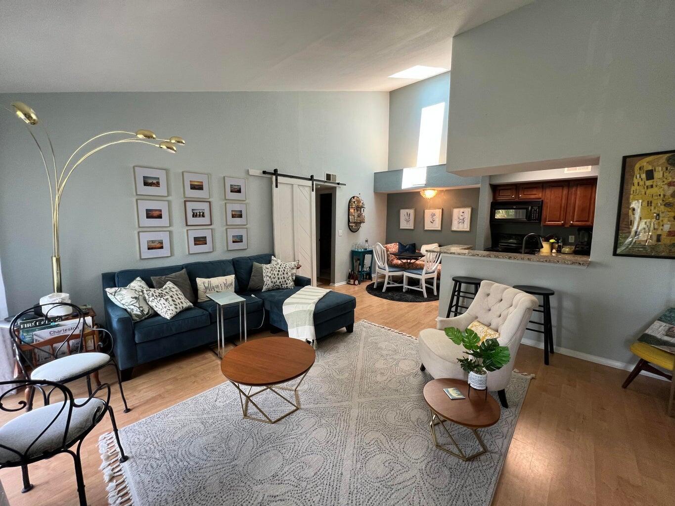 Building Photo - 1481 Center Street Ext