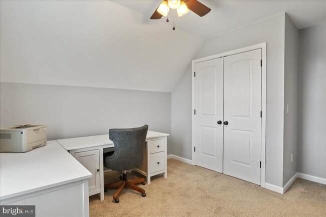 Building Photo - 115 Beauregard Dr