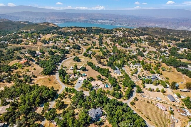 Building Photo - 35455 El Niguel Rd