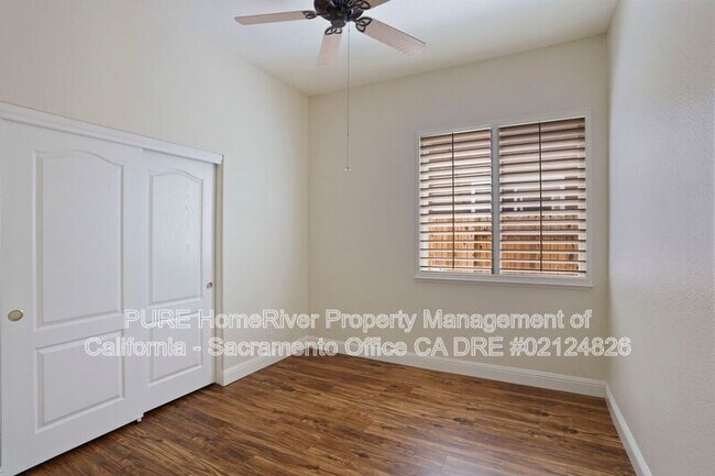 Building Photo - 12020 Gold Pointe Ln
