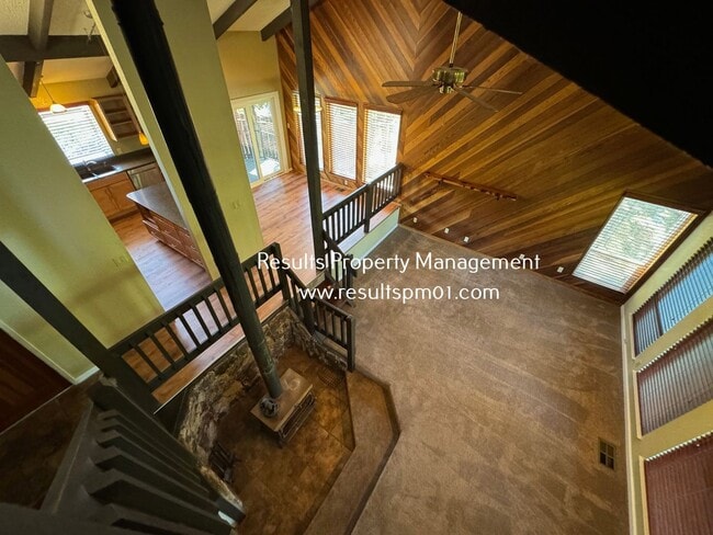 Building Photo - Rustic Rocklin 3 Bed Home