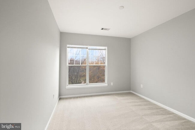 Building Photo - 13363 Connor Dr