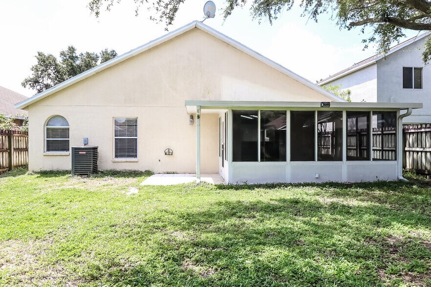 Building Photo - 9042 Egret Cove Cir