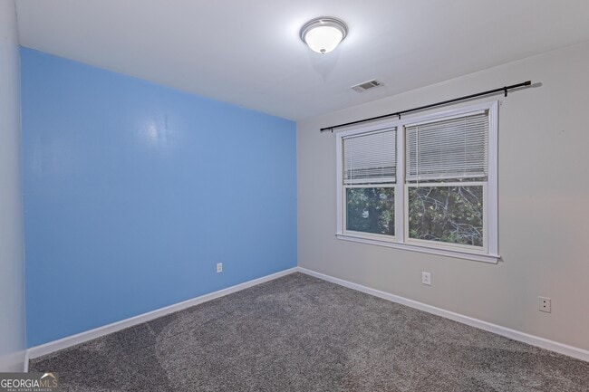 Building Photo - 100 Woodcrest Overlook