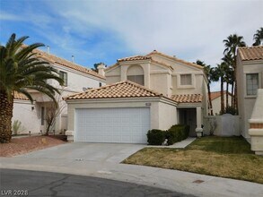 Building Photo - 3004 Ocean View Dr