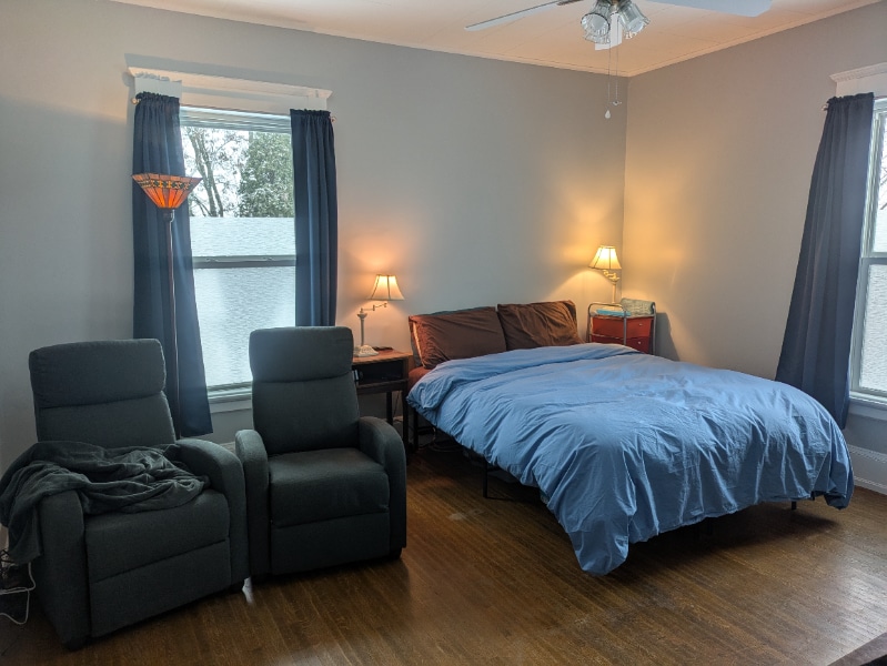 Building Photo - 307 Lincoln St