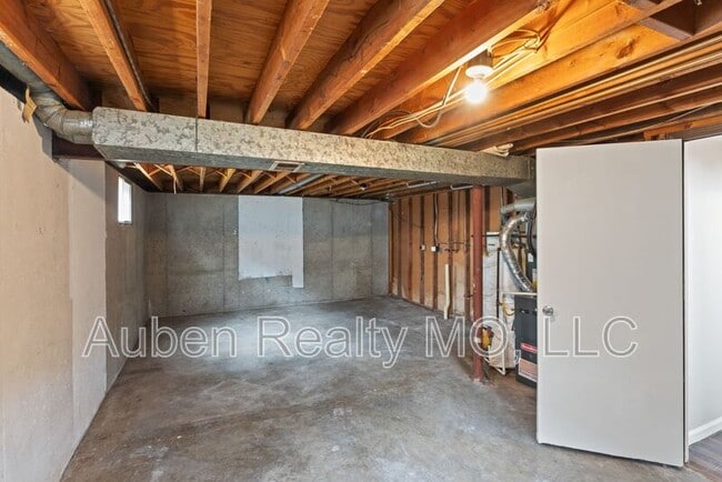 Building Photo - 1426 S Haden Ct