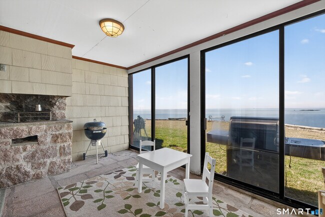 Building Photo - 39 Vineyard Pl