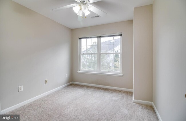 Building Photo - 2035 Astilbe Way