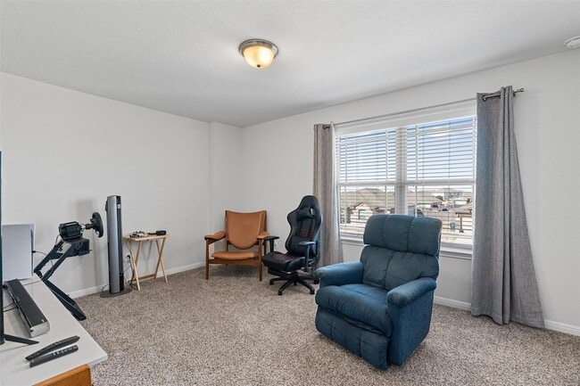 Building Photo - 137 Red Sun Dr