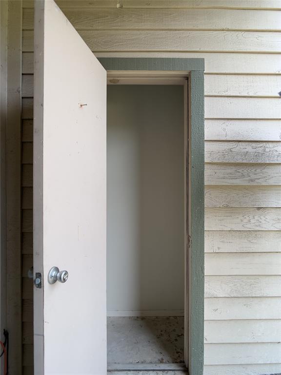 Building Photo - 6500 Harbor Town Dr