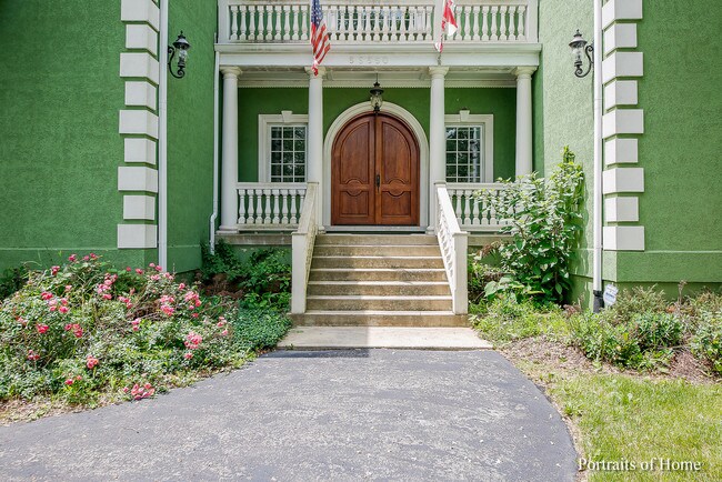 Building Photo - 5S550 Radcliff Rd