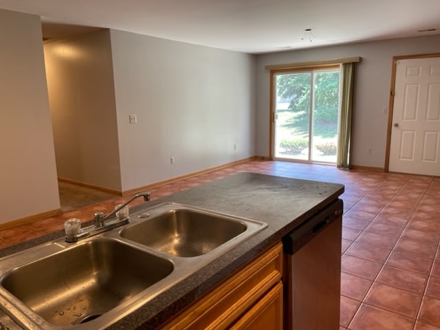 Building Photo - 24002 Wedgewood Cir