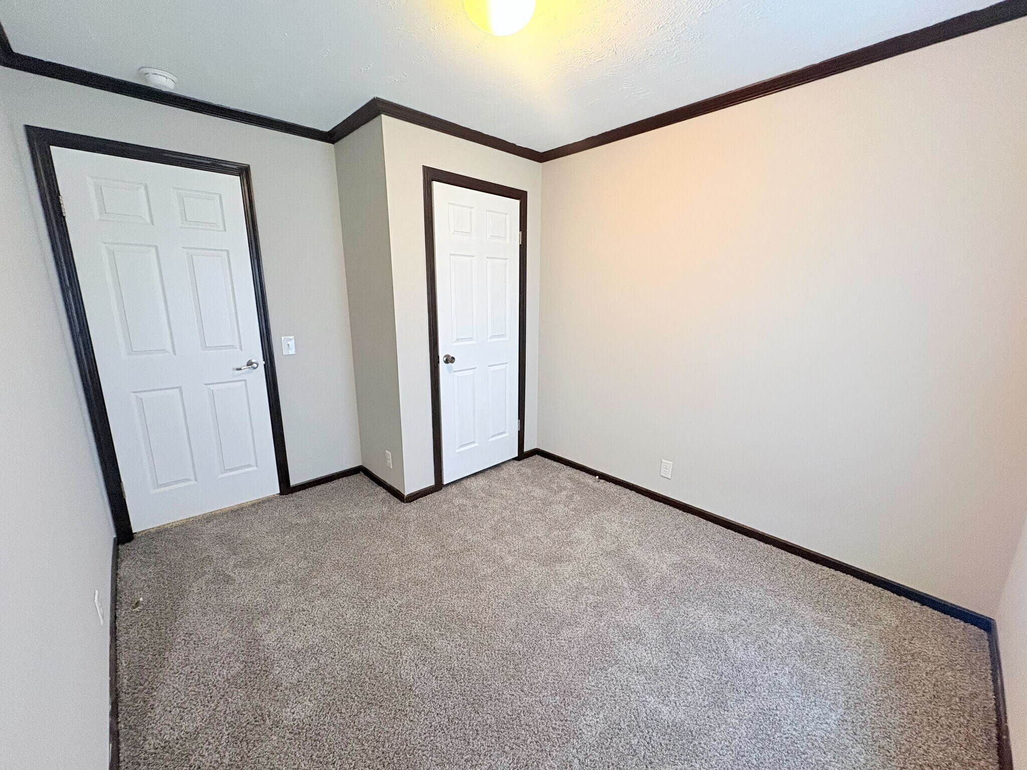 Building Photo - 10694 State Rte 762