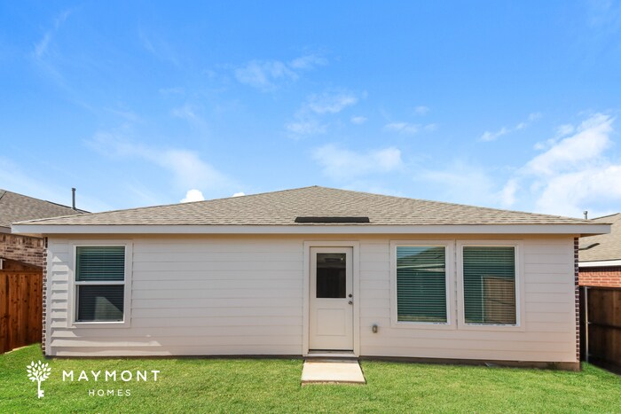 Building Photo - 2053 Belgian Dr