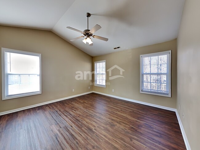 Building Photo - 1232 Sweetgrass St