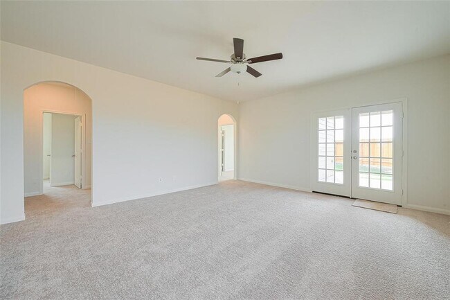 Building Photo - 413 Texas Olive Dr