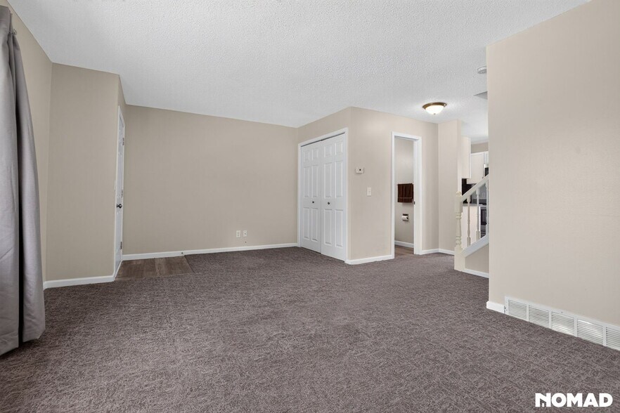 Building Photo - 16112 Foliage Ave
